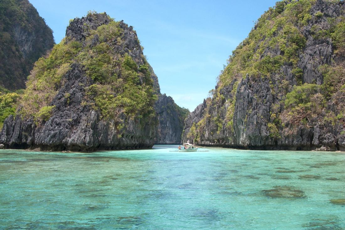 An island lagoon in Bacuit Bay, El Nido